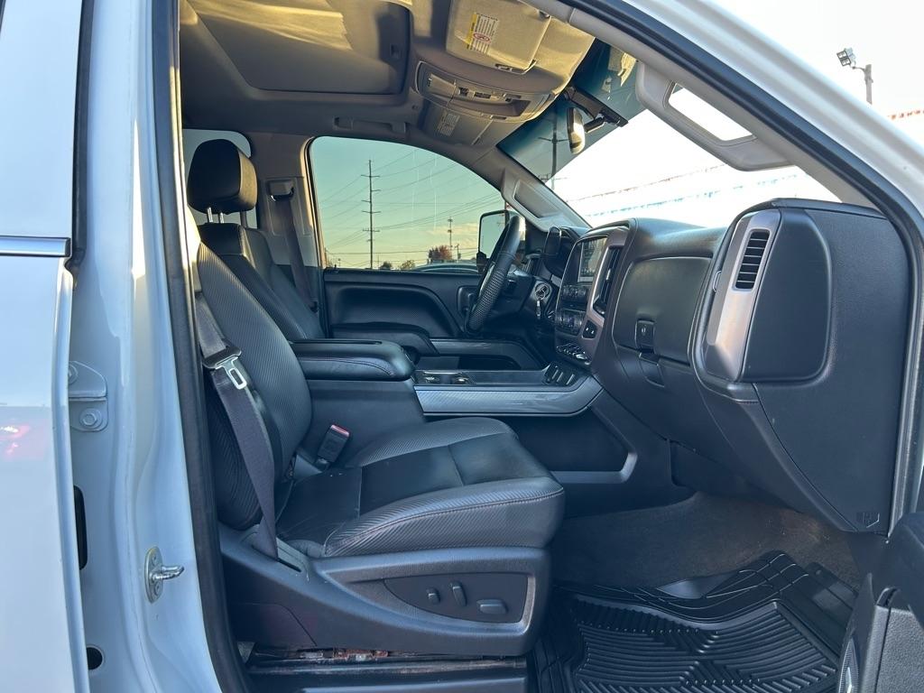 GMC Sierra 2500HD SLT Crew Cab 4WD 2017