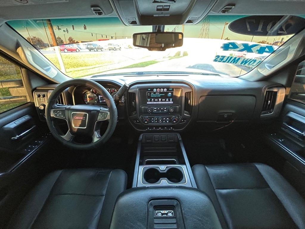 GMC Sierra 2500HD SLT Crew Cab 4WD 2017