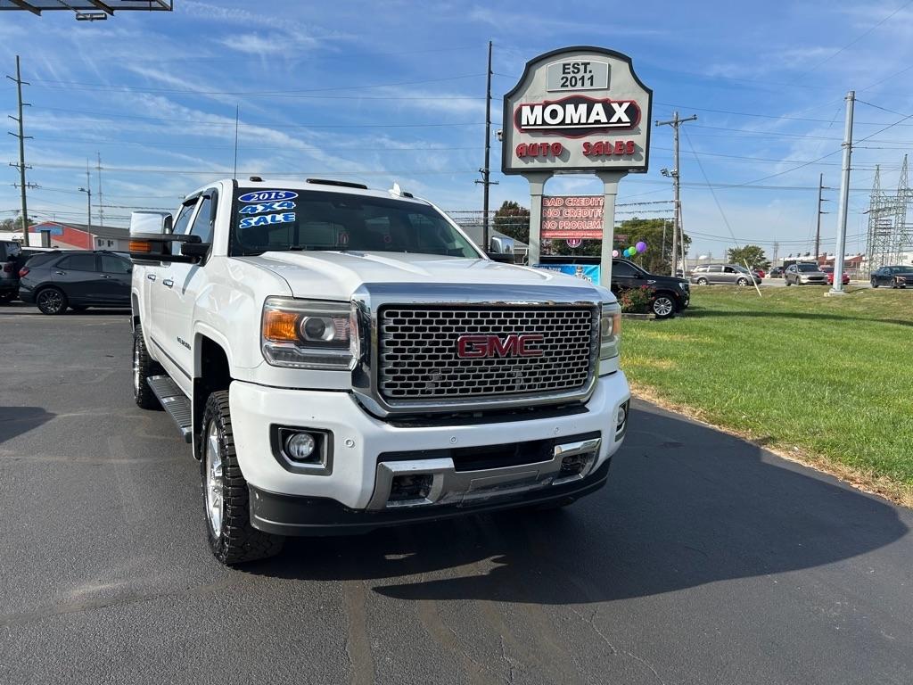 GMC Sierra 2500HD Denali Crew Cab 4WD 2015