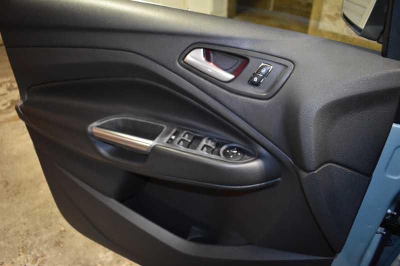 Ford C-Max Hybrid SEL 2013