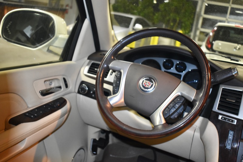 Cadillac Escalade AWD 2007