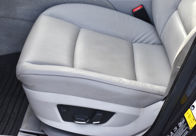 BMW 5-Series 535i xDrive 2012