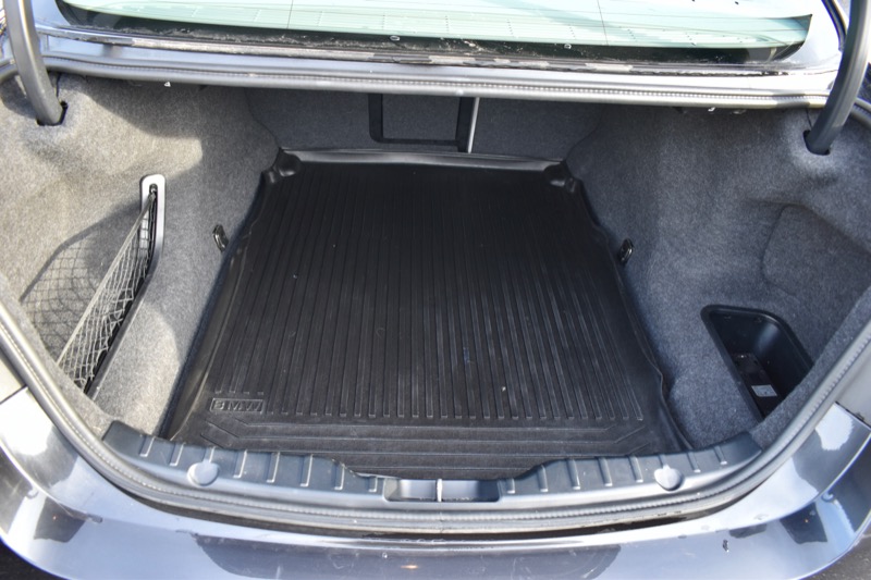 BMW 5-Series 535i xDrive 2012