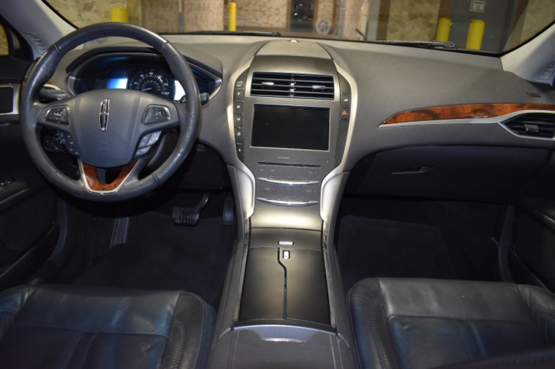 Lincoln MKZ Hybrid Sedan 2014