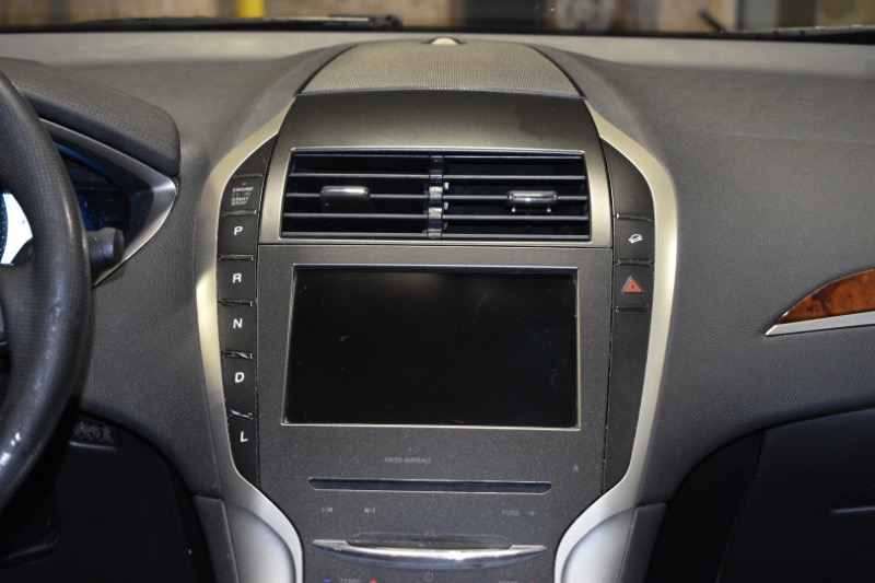 Lincoln MKZ Hybrid Sedan 2014