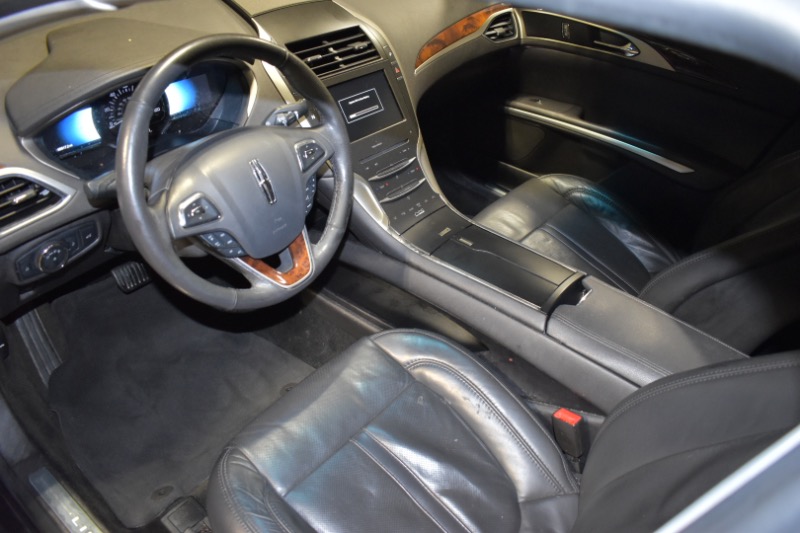 Lincoln MKZ Hybrid Sedan 2014