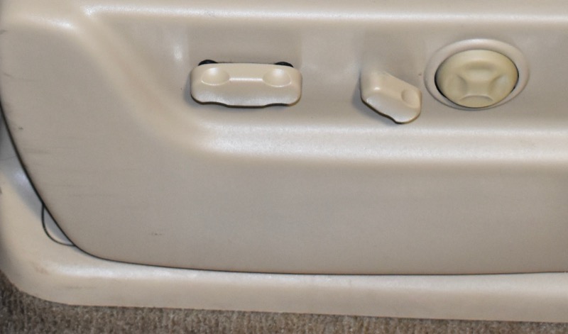 Cadillac Escalade ESV AWD Luxury 2011