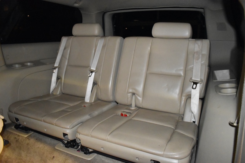 Cadillac Escalade ESV AWD Luxury 2011