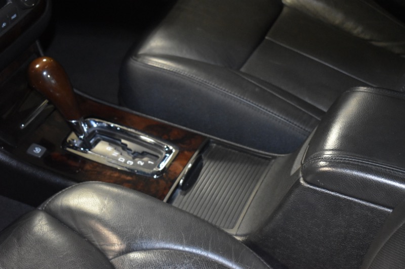 Cadillac DTS Premium w/ Navi 2011