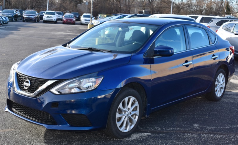Nissan Sentra SR 4D Sedan 2018