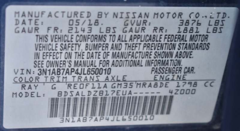 Nissan Sentra SR 4D Sedan 2018