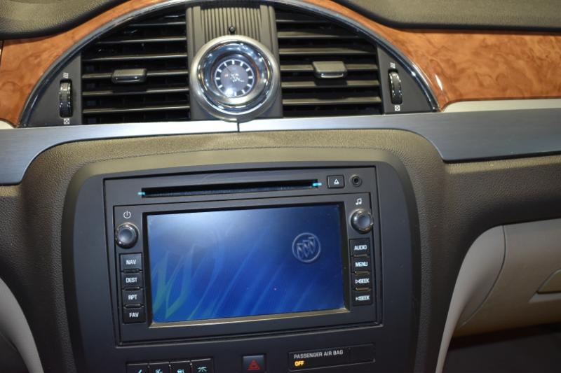 Buick Enclave Leather FWD 2012