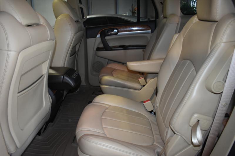 Buick Enclave Leather FWD 2012