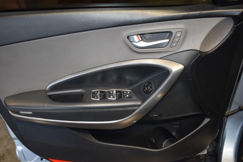 Hyundai Santa Fe Limited FWD 2015