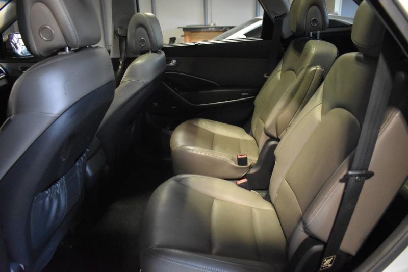 Hyundai Santa Fe Limited FWD 2015