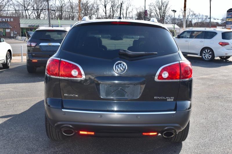 Buick Enclave CXL-2 AWD 2011