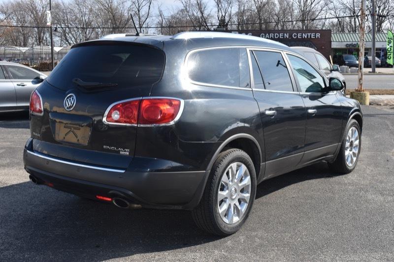 Buick Enclave CXL-2 AWD 2011