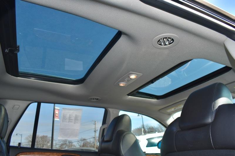 Buick Enclave CXL-2 AWD 2011