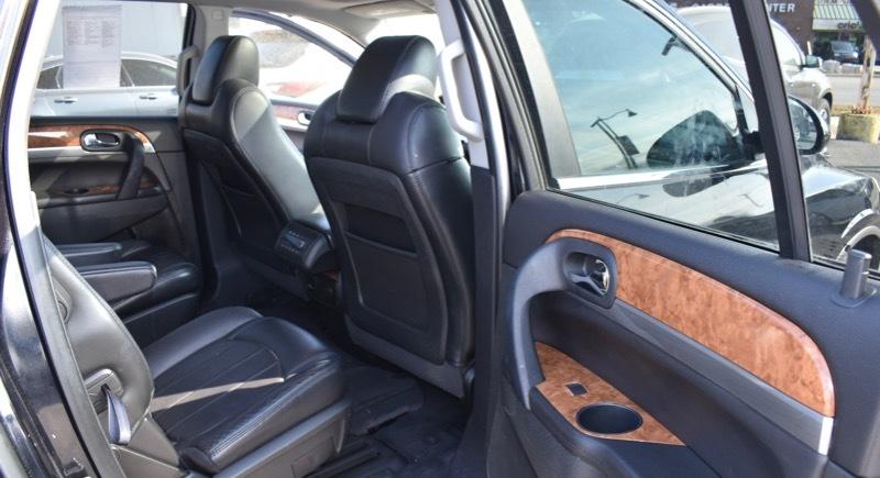 Buick Enclave CXL-2 AWD 2011