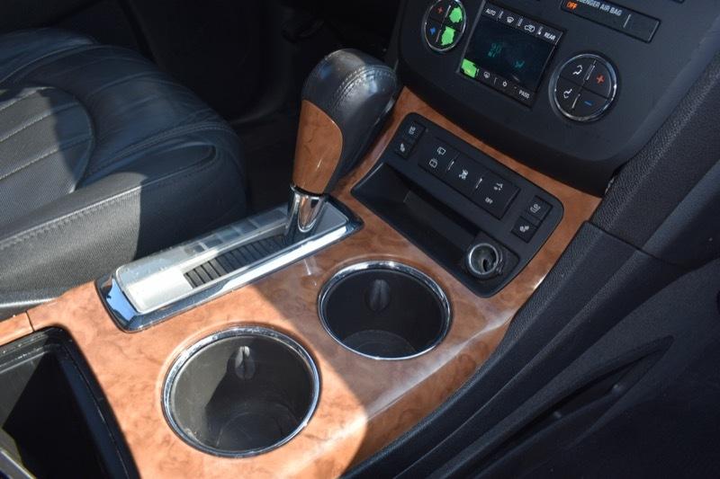 Buick Enclave CXL-2 AWD 2011