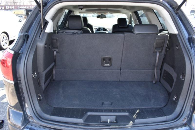 Buick Enclave CXL-2 AWD 2011