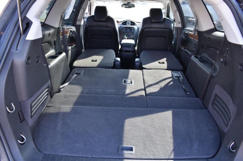 Buick Enclave CXL-2 AWD 2011