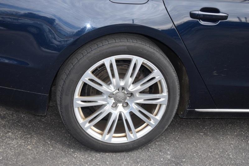 Audi A8 3.0T Sedan L quattro Tiptronic 2014