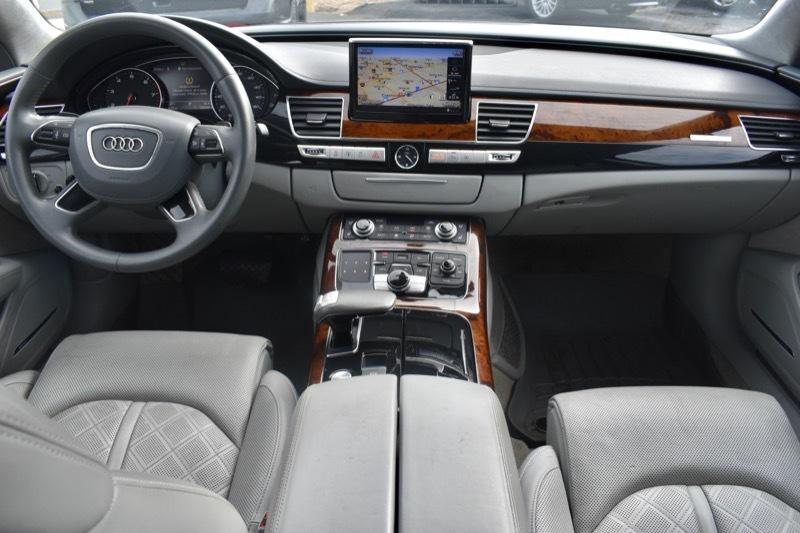 Audi A8 3.0T Sedan L quattro Tiptronic 2014