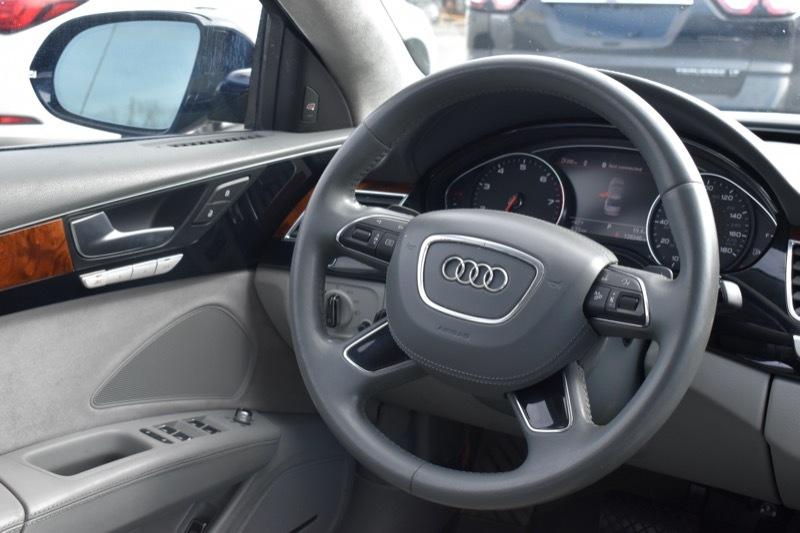 Audi A8 3.0T Sedan L quattro Tiptronic 2014