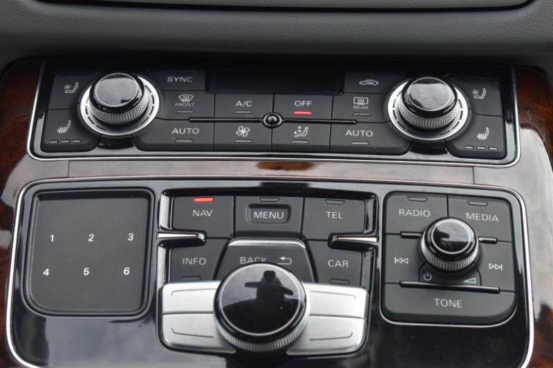 Audi A8 3.0T Sedan L quattro Tiptronic 2014