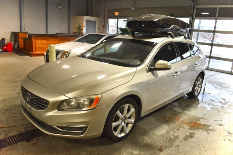 Volvo V60 T5 Premier FWD 2017