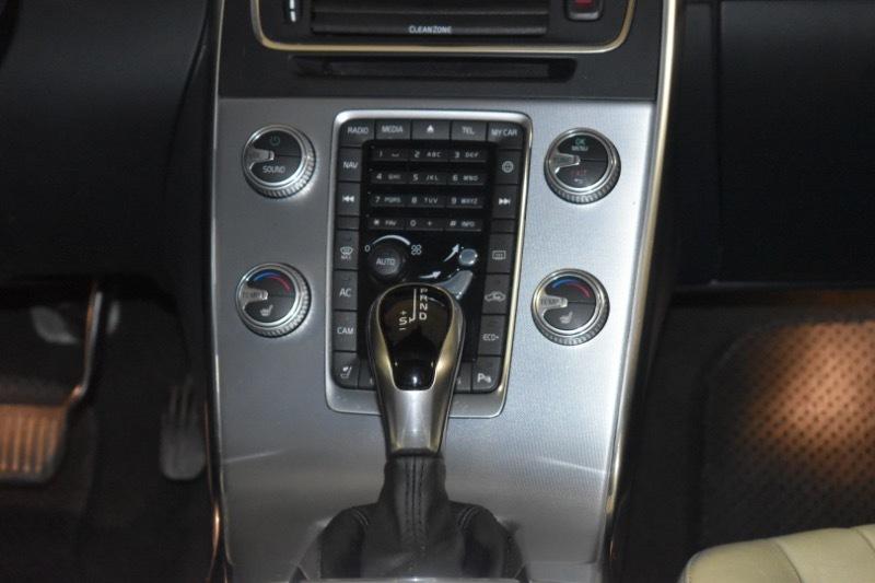 Volvo V60 T5 Premier FWD 2017