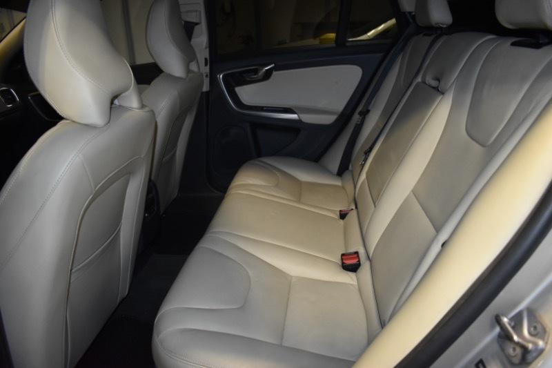 Volvo V60 T5 Premier FWD 2017