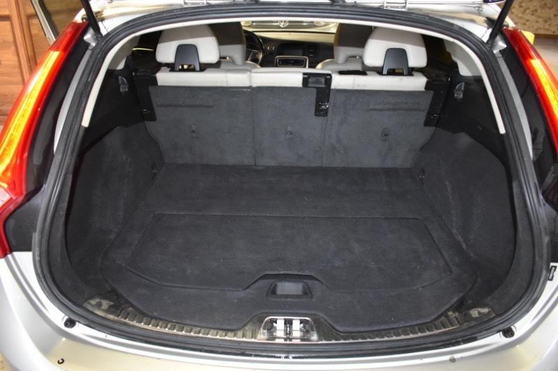 Volvo V60 T5 Premier FWD 2017