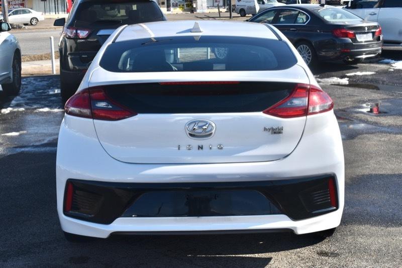 Hyundai Ioniq Hybrid Blue 2019