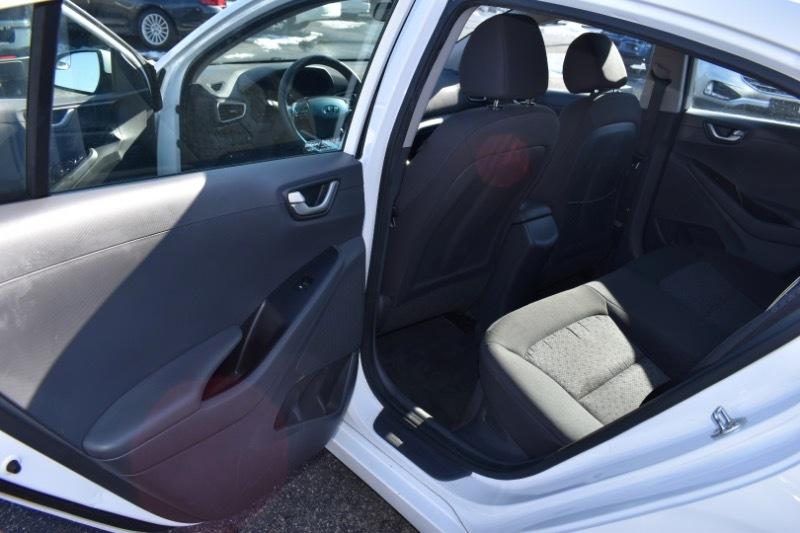 Hyundai Ioniq Hybrid Blue 2019