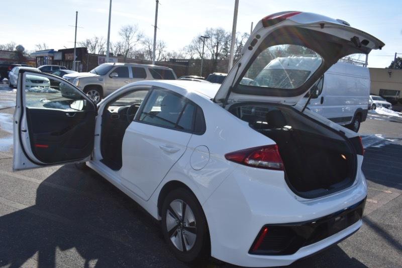 Hyundai Ioniq Hybrid Blue 2019