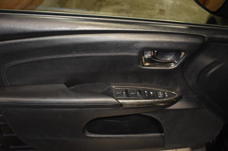 Toyota Avalon Hybrid XLE Premium 2013