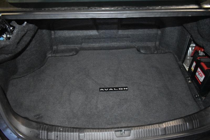 Toyota Avalon Hybrid XLE Premium 2013