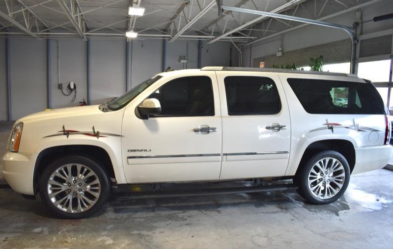 GMC Yukon Denali XL 4WD 2013