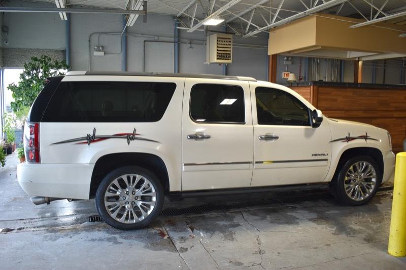 GMC Yukon Denali XL 4WD 2013