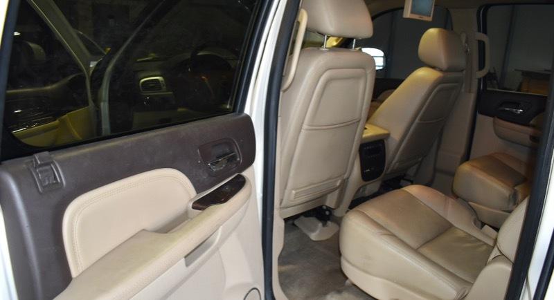 GMC Yukon Denali XL 4WD 2013