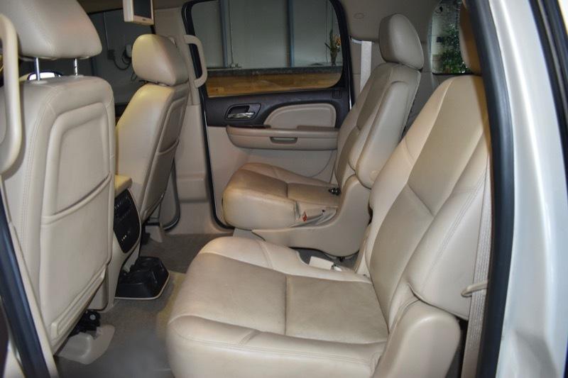 GMC Yukon Denali XL 4WD 2013