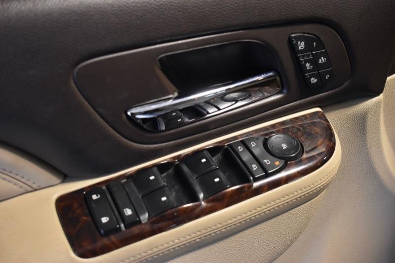 GMC Yukon Denali XL 4WD 2013