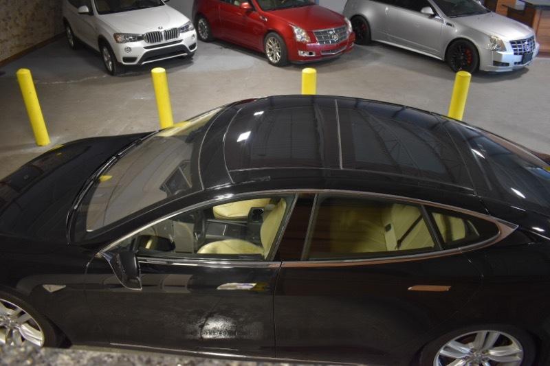 Tesla Model S Base 2013