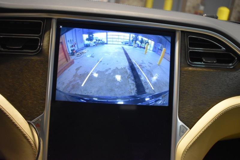 Tesla Model S Base 2013