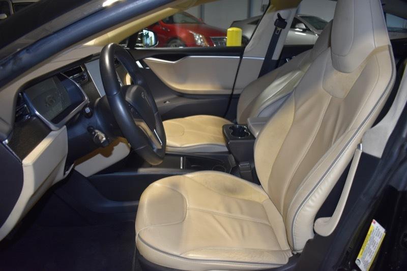 Tesla Model S Base 2013