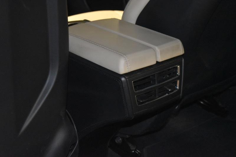 Tesla Model S Base 2013