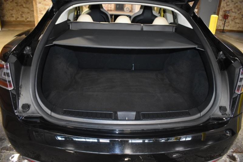 Tesla Model S Base 2013