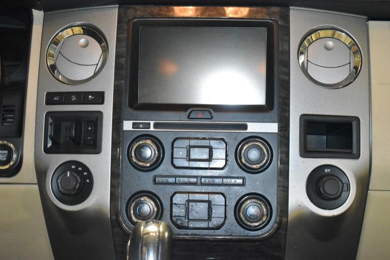 Ford Expedition EL Limited 4WD 2015